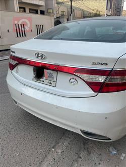 هیۆندای ازێرا